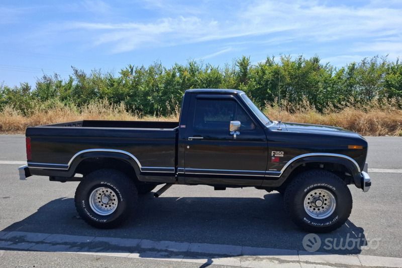 Usata Ford F-150 Lariat 188 CV (138 kW) 1986 Nero Pick-up