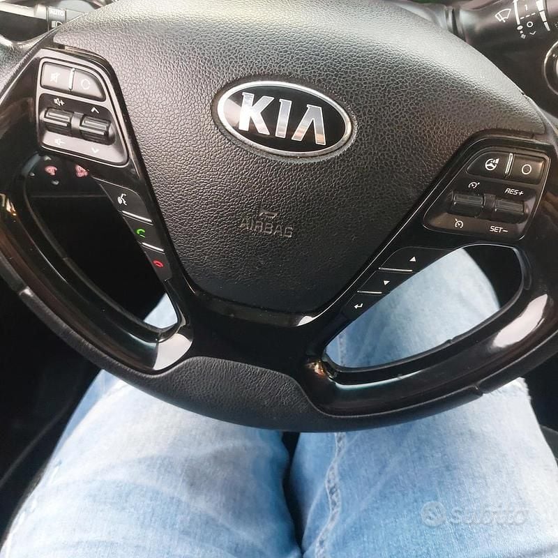 Usata Kia Ceed 110 CV (80 kW) 2018 Bianco Utilitaria