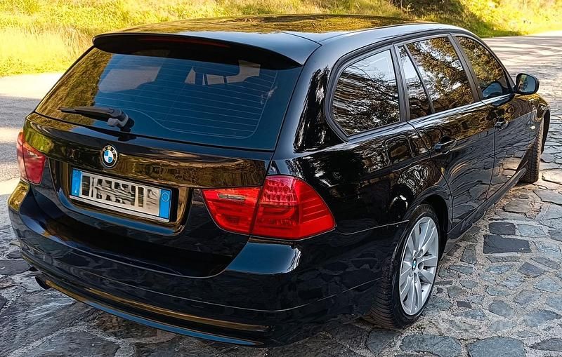 Usata BMW 316 116 CV (85 kW) 2011 Nero Berlina