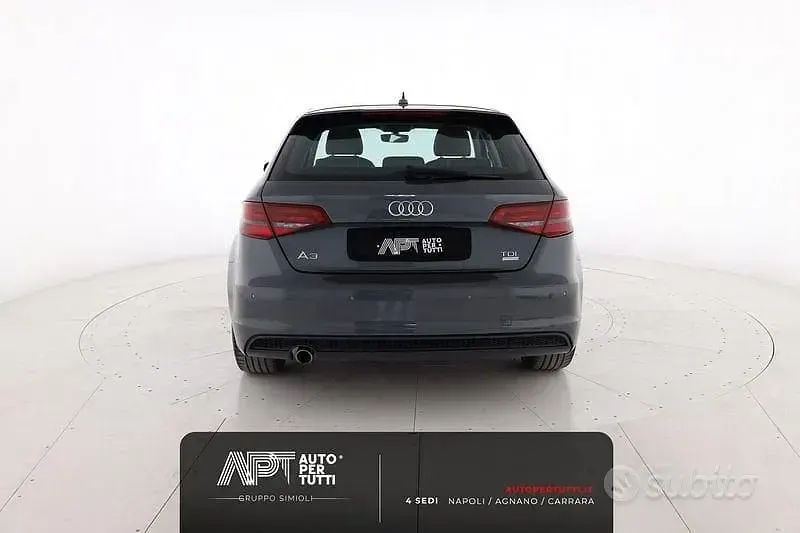 Usata Audi A3 Admired 110 CV (80 kW) 2015 Grigio Berlina