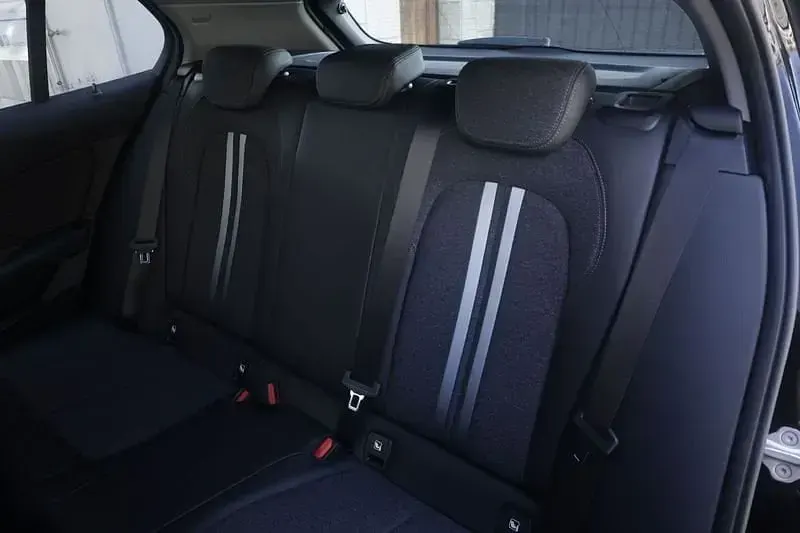 Usata BMW 118 Advantage 140 CV (102 kW) 2019 Nero Utilitaria