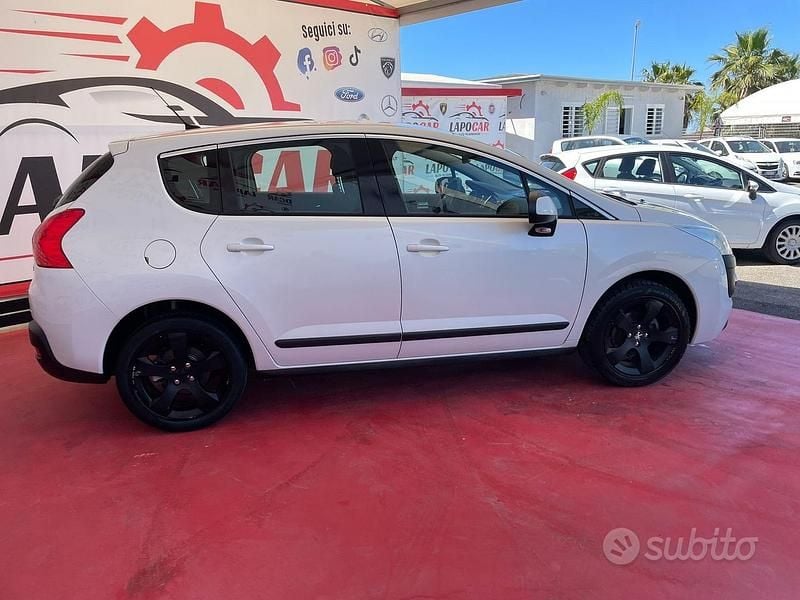 Usata Peugeot 3008 112 CV (82 kW) 2011 Bianco SUV