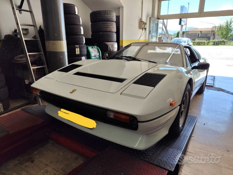 Usata 1984 Ferrari 208 Coupé | 110.000 € - Immagine 1/4