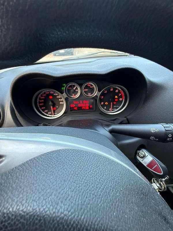 Usata Alfa Romeo MiTo Progression 79 CV (58 kW) 2010 Utilitaria