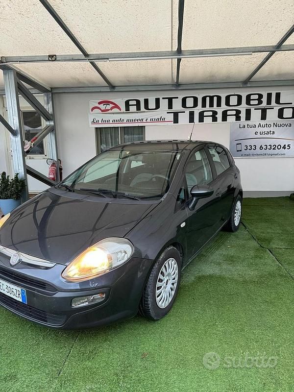 Usata Fiat Punto Evo 95 CV (69 kW) 2011 Grigio Utilitaria