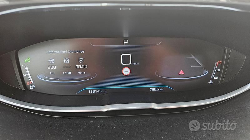 Usata Peugeot 3008 120 CV (88 kW) 2017 Nero SUV