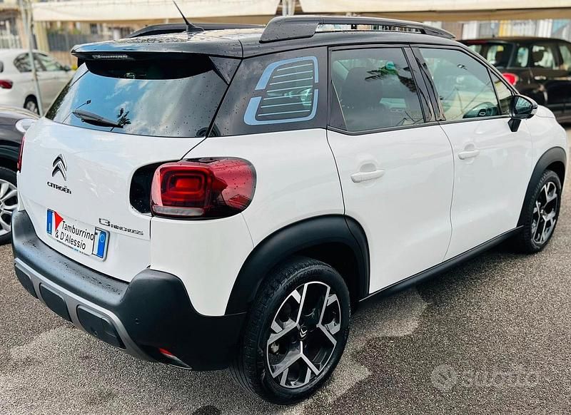 Begagnad Citroën C3 Aircross Shine 110 HK (80 kW) 2023 Vit SUV