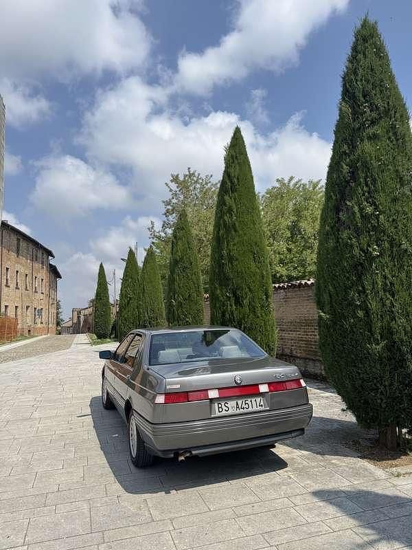 Usata Alfa Romeo 164 148 CV (108 kW) 1988 Grigio Berlina