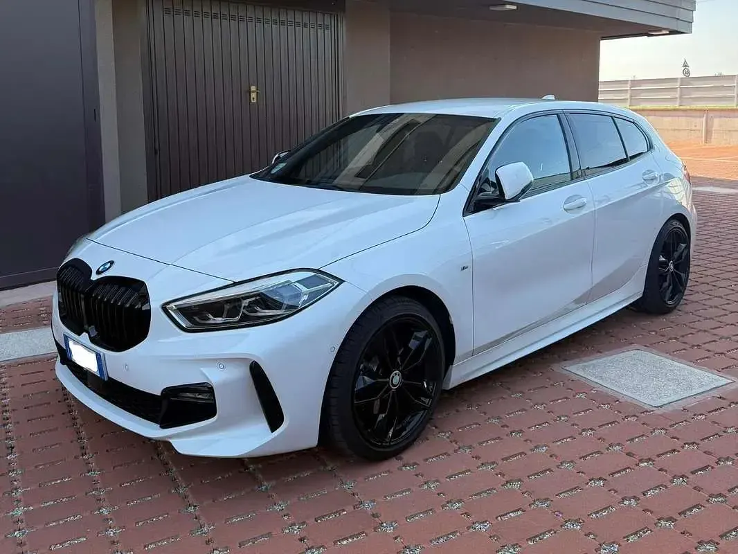 Usata BMW 118 M Sport 150 CV (110 kW) 2021 Bianco Berlina