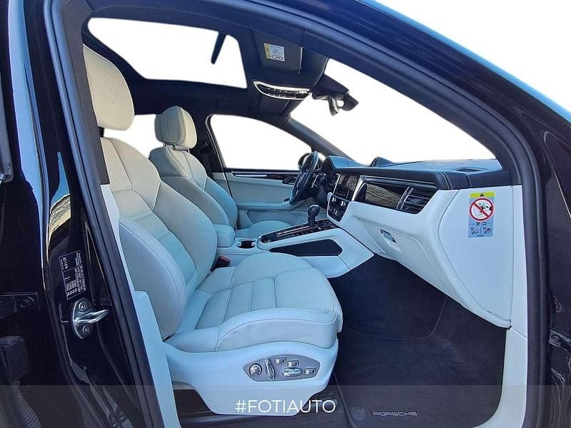 Usata Porsche Macan 381 CV (280 kW) 2024 Nero SUV
