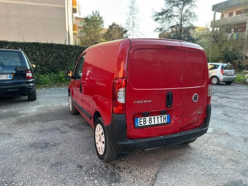 Usata Fiat Fiorino 2011 Rosso Monovolume
