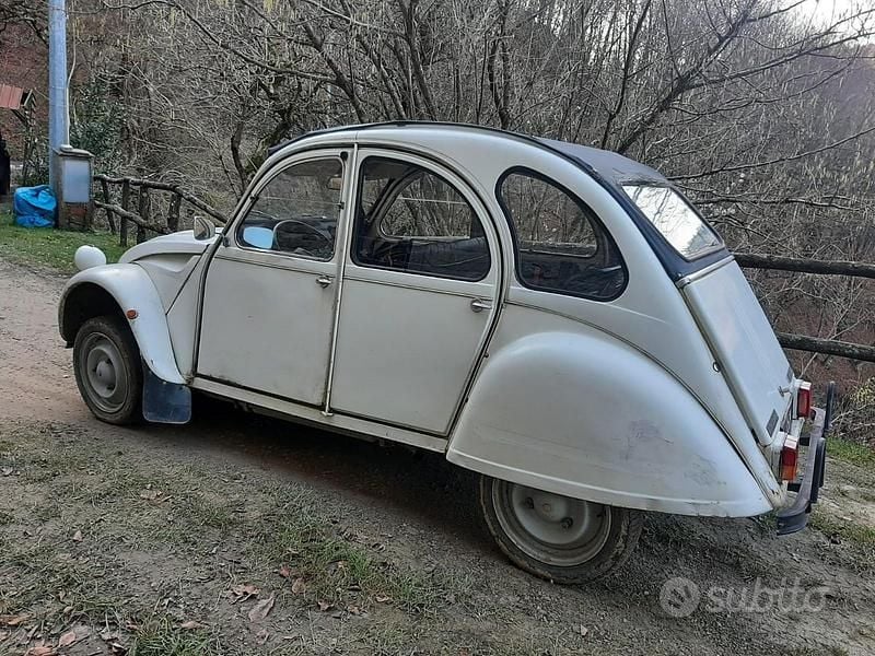 Usata Citroën 2CV 1982 Bianco Berlina