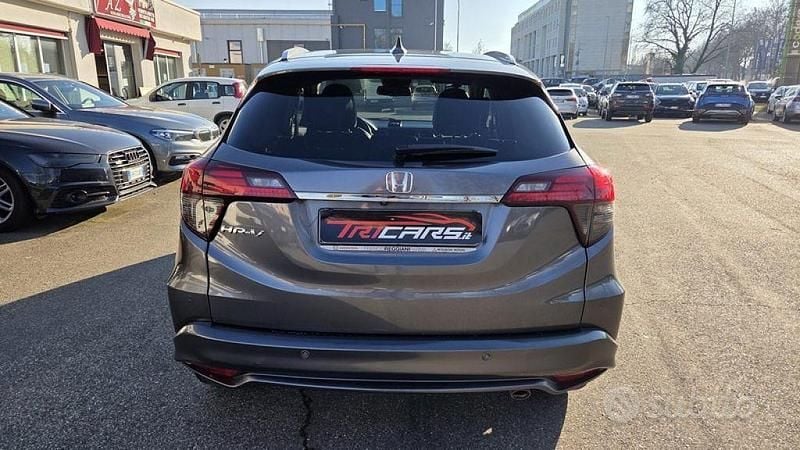 Usata Honda HR-V Executive 130 CV (95 kW) 2021 Grigio SUV