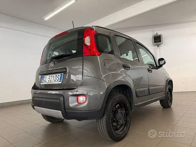 Gebraucht Fiat Panda 4x4 Wild 86 PS (63 kW) 2022 Grau Kleinwagen