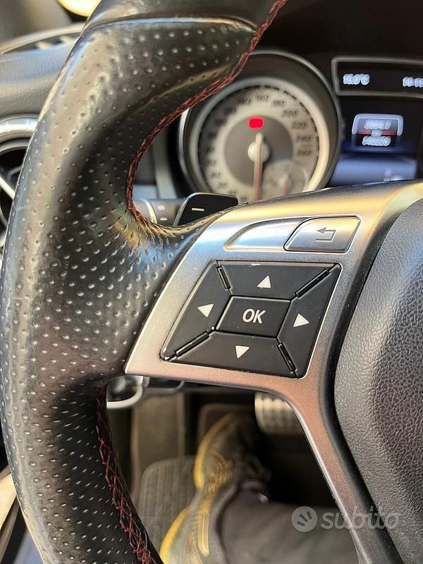 Usata Mercedes CLA220 Premium 177 CV (130 kW) 2014 Nero Berlina