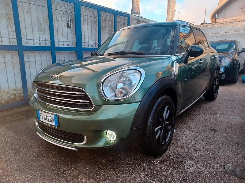 Usata Mini Countryman 90 CV (66 kW) 2015 Verde SUV