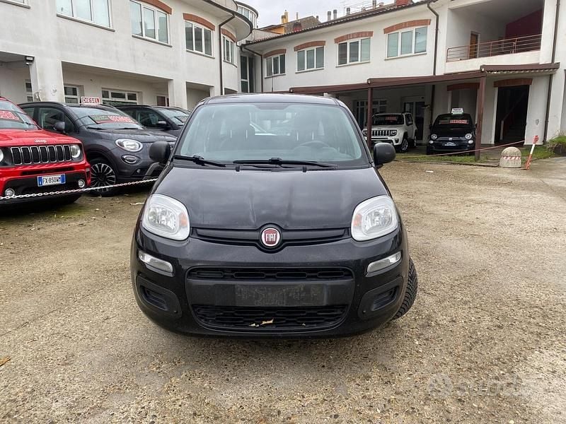 Usata Fiat Panda Easy 69 CV (50 kW) 2019 Nero Utilitaria