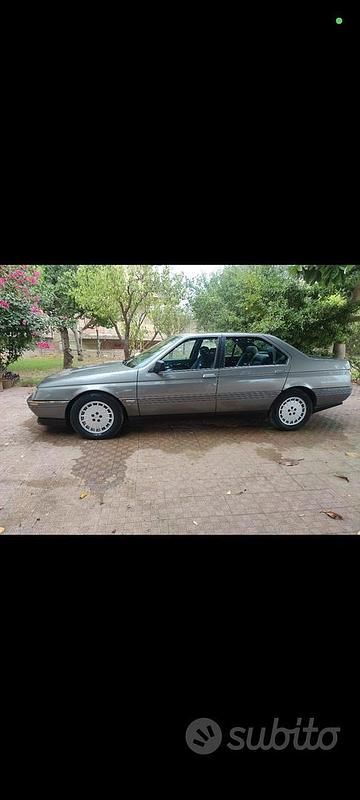 Usata Alfa Romeo 164 1991 Grigio Berlina