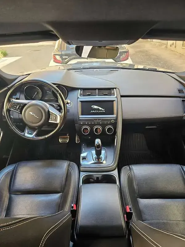 Usata Jaguar E-Pace R-Dynamic 150 CV (110 kW) 2018 Grigio SUV