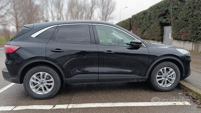 Usata Ford Kuga Titanium X 150 CV (110 kW) 2023 Nero SUV