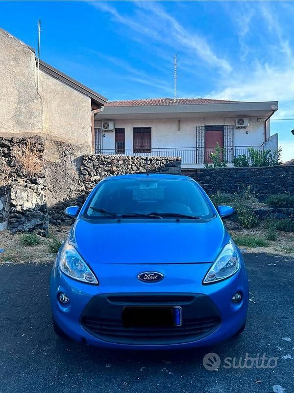 Usata Ford Ka 69 CV (50 kW) 2011 Blu Utilitaria
