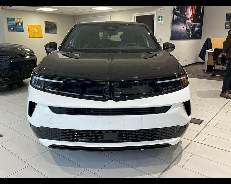 Nuova Opel Mokka 136 CV (100 kW) 2026 Arktis white SUV