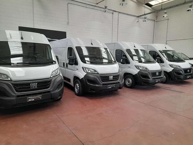Usata Fiat Ducato 140 CV (102 kW) 2023 Bianco Furgone