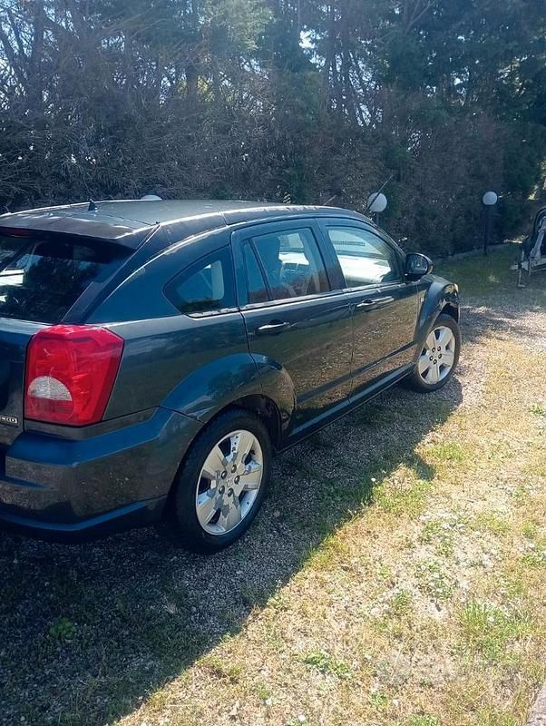 Usata 2004 Dodge Caliber Due volumi | 1000 € - Immagine 1/4