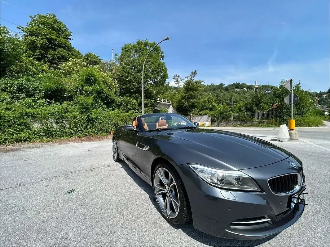 Usata BMW Z4 Comfort Edition 156 CV (114 kW) 2013 Grigio Cabrio