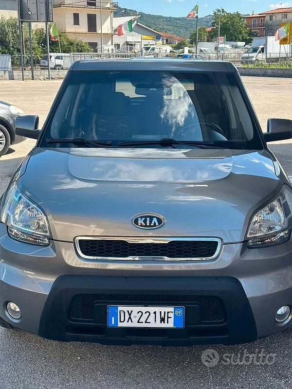 Usata Kia Soul 2009 Grigio SUV
