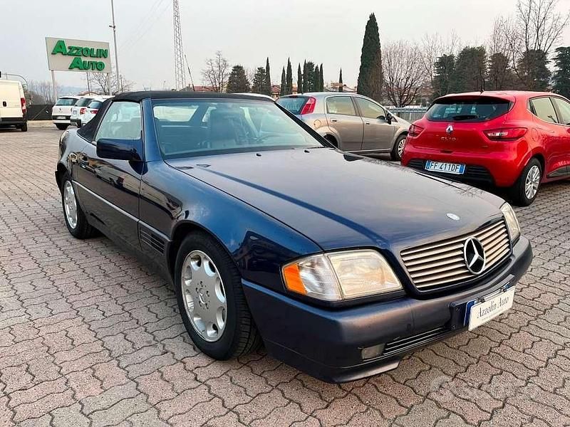 Blu/azzurro Usata 1995 Mercedes SL320 Cabrio | 24.000 € - Immagine 1/4