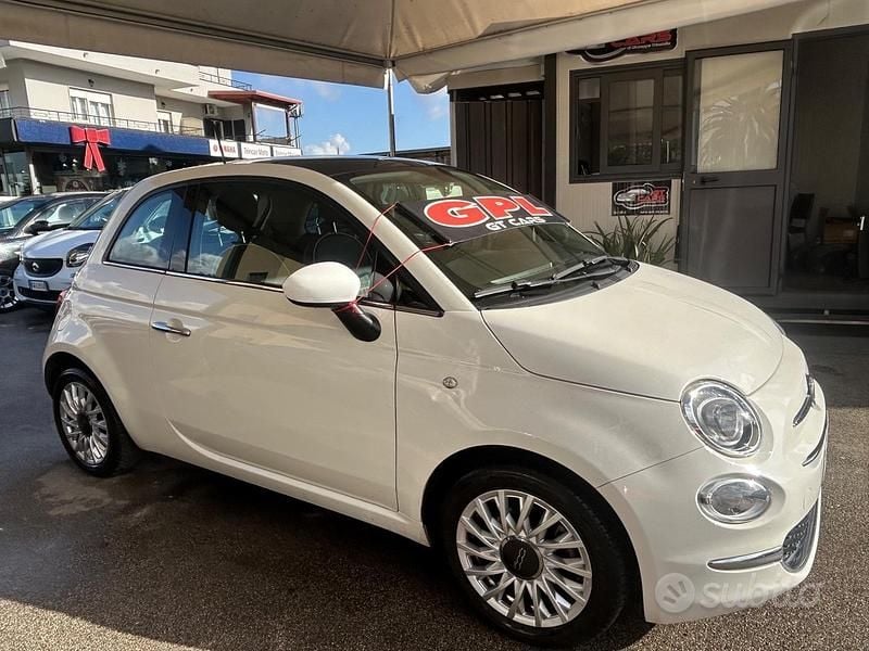 Usata Fiat 500 Lounge 69 CV (50 kW) 2019 Bianco Berlina