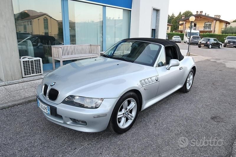 Usata BMW Z3 118 CV (86 kW) 2021 Argento Cabrio