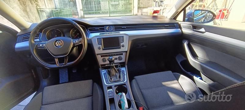 Usata VW Passat 2015 Blu Station wagon