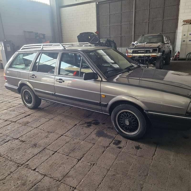 Usata VW Passat 53 CV (38 kW) 1987 Station wagon