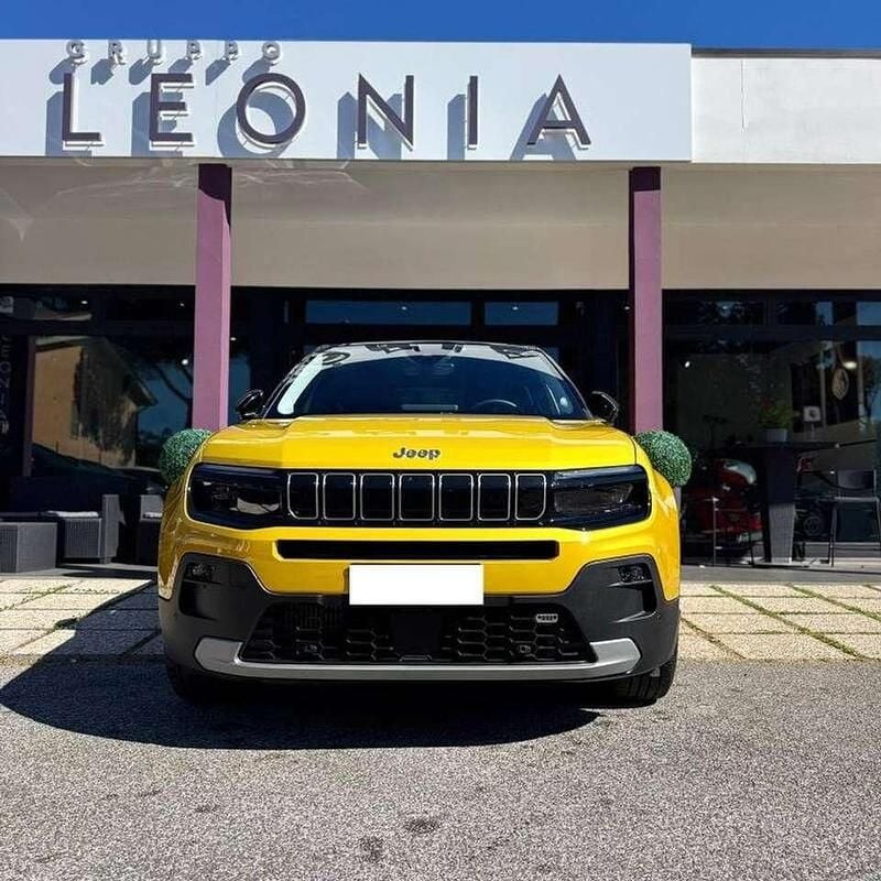 Usata Jeep Avenger Summit 101 CV (74 kW) 2023 Oro SUV
