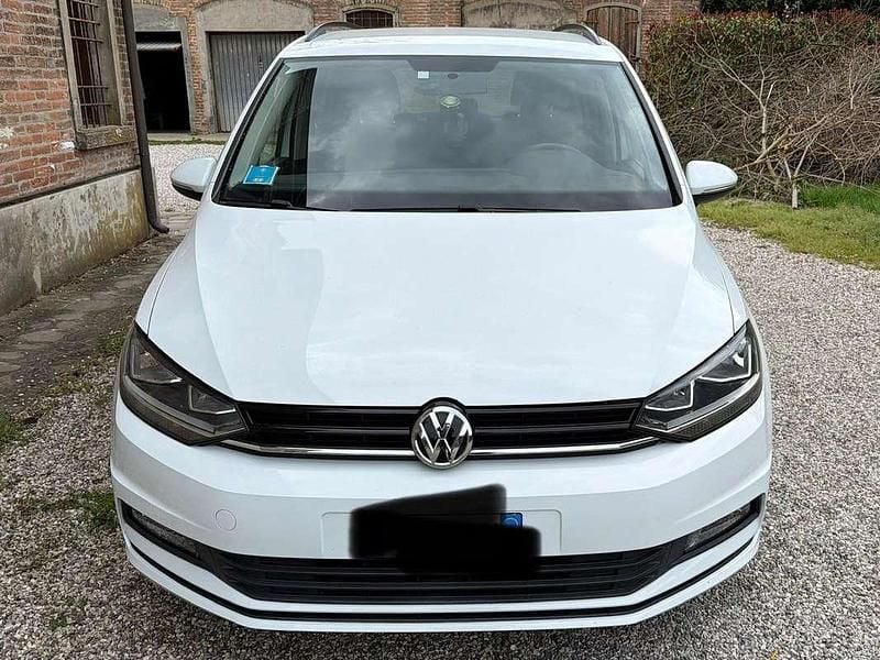 Usata VW Touran Trendline 116 CV (85 kW) 2017 Bianco Monovolume