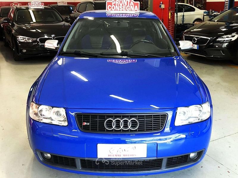 Usata Audi S3 210 CV (154 kW) 2001 Blu/azzurro Utilitaria