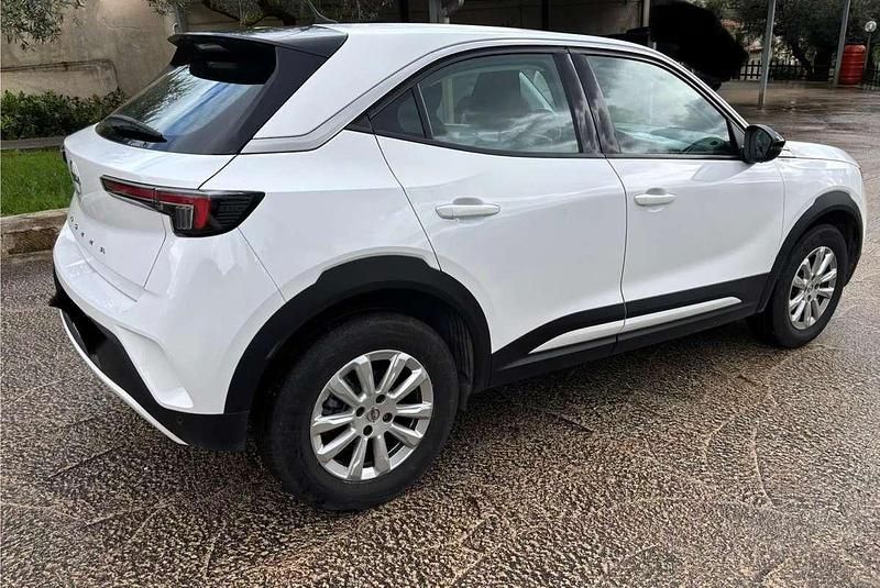 Usata Opel Mokka Edition 101 CV (74 kW) 2023 Bianco SUV