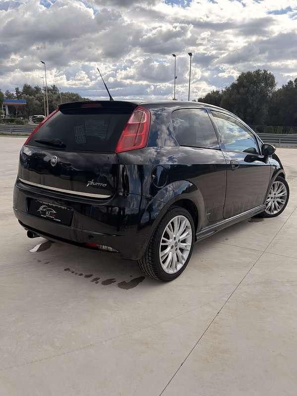 Usata Fiat Grande Punto Sport 90 CV (66 kW) 2008 Utilitaria
