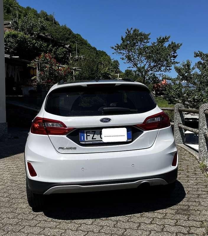 Usata Ford Fiesta Active 101 CV (74 kW) 2019 Utilitaria