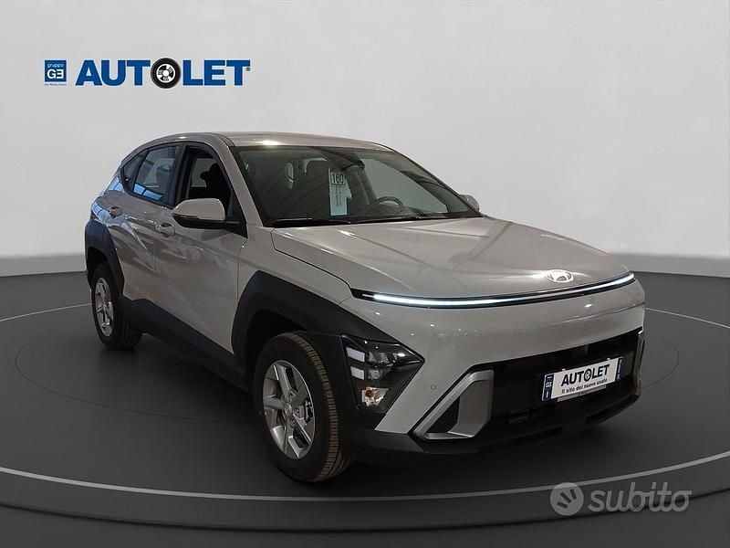 Nuova Hyundai Kona 100 CV (73 kW) 2025 Grigio SUV