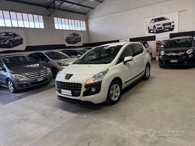 Usata Peugeot 3008 Premium 112 CV (82 kW) 2011 Bianco Berlina