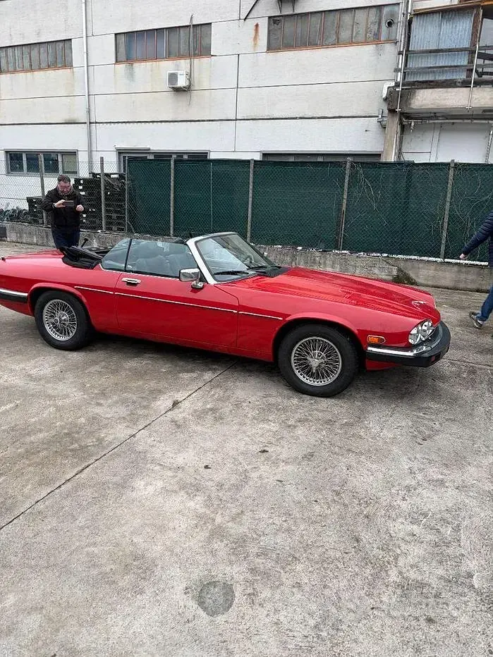 Usata Jaguar XJS 300 CV (220 kW) 1990 Rosso Cabrio