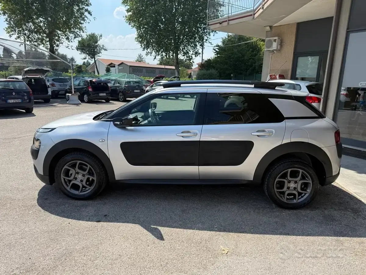 Usata Citroën C4 Cactus 99 CV (72 kW) 2015 Grigio Utilitaria