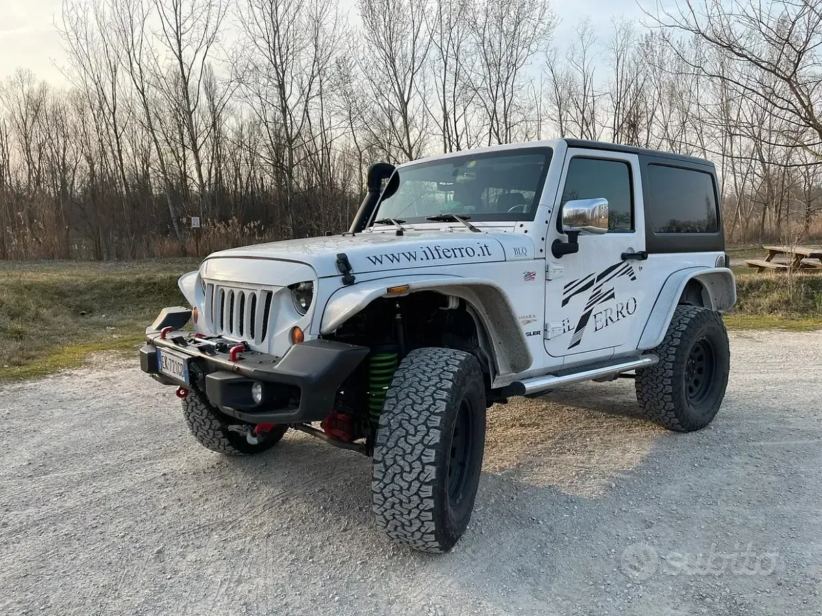 Usata Jeep Wrangler 200 CV (147 kW) 2011 Bianco SUV