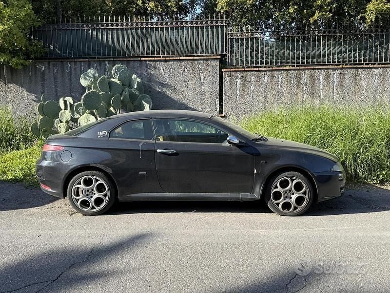 Usata Alfa Romeo GT 150 CV (110 kW) 2008 Nero Coupé
