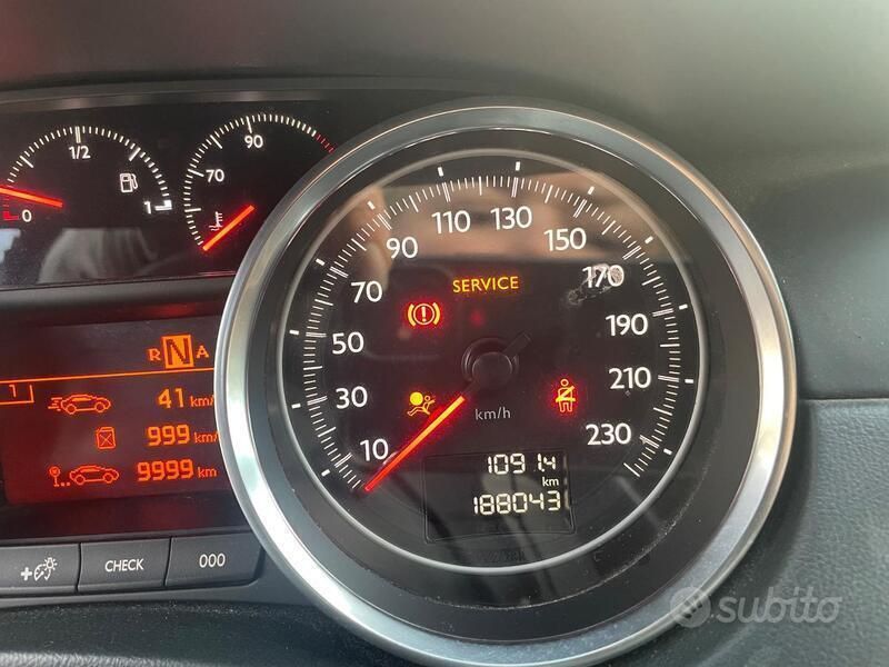 Usata Peugeot 508 112 CV (82 kW) 2012 Nero Station wagon