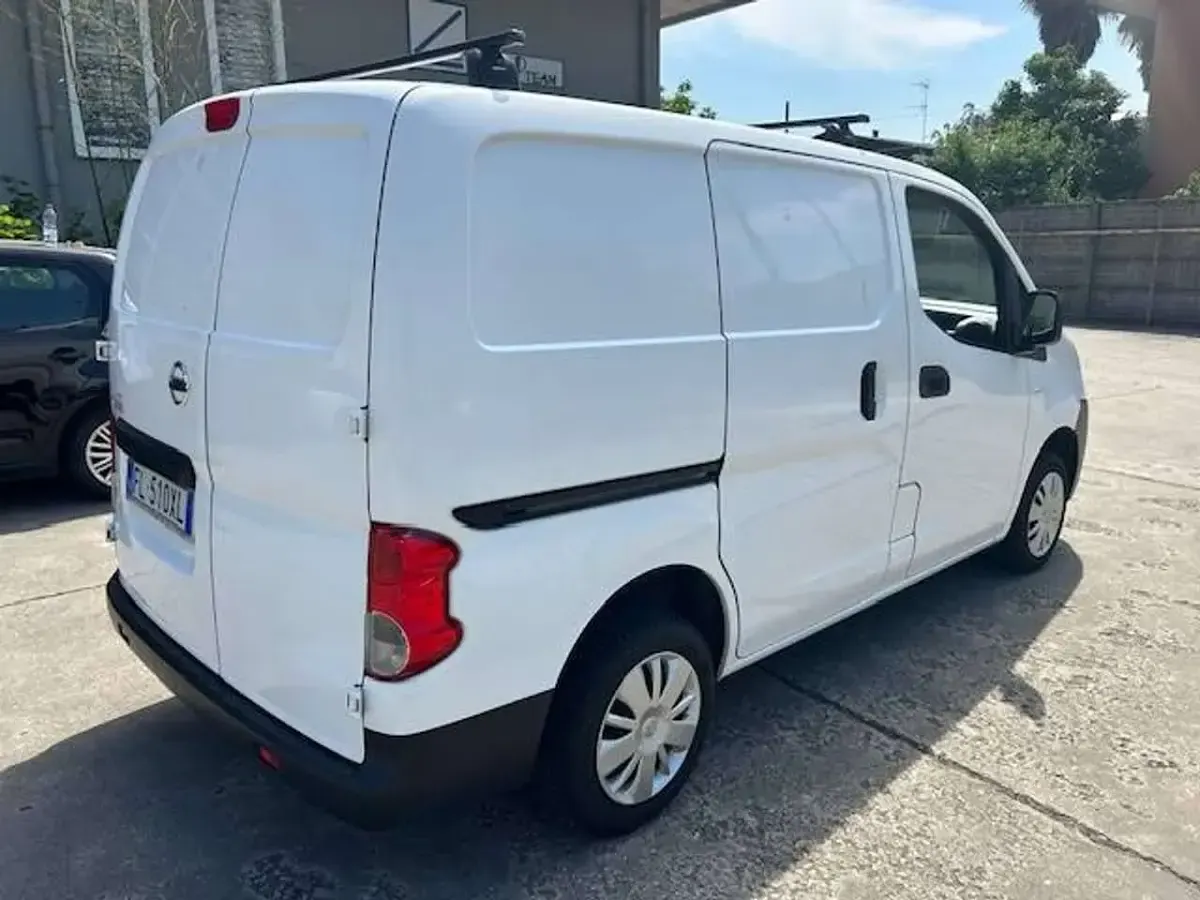 Usata Nissan NV200 95 CV (69 kW) 2017 Bianco Monovolume