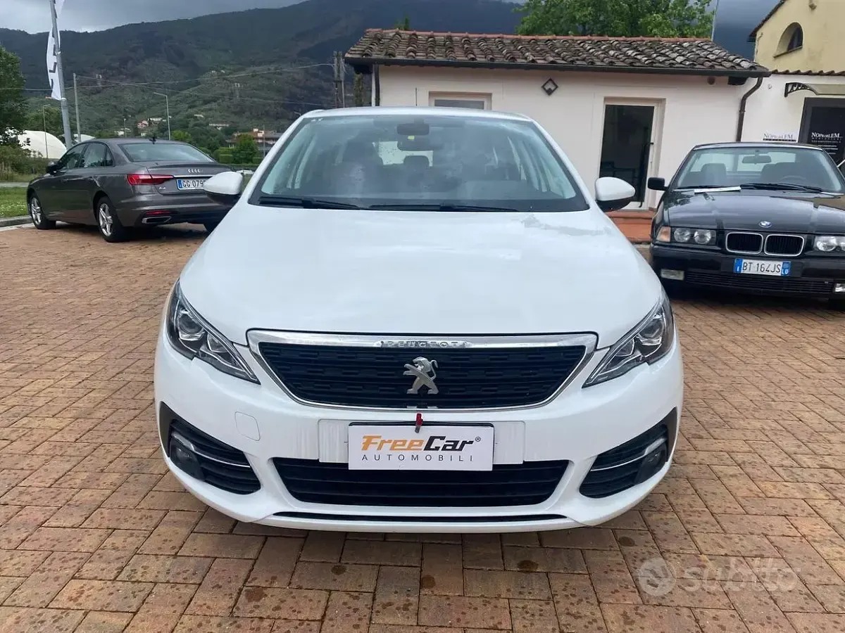 Usata Peugeot 308 Active 131 CV (96 kW) 2021 Bianco Station wagon